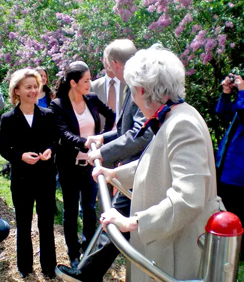 BERLIN
Lietzenseepark
Großes Eröffnungsevent